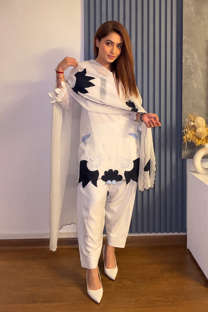 Manleen Puri | Floral Motif Crepe Suit Set with Scalloped Dupatta & Flared Culottes