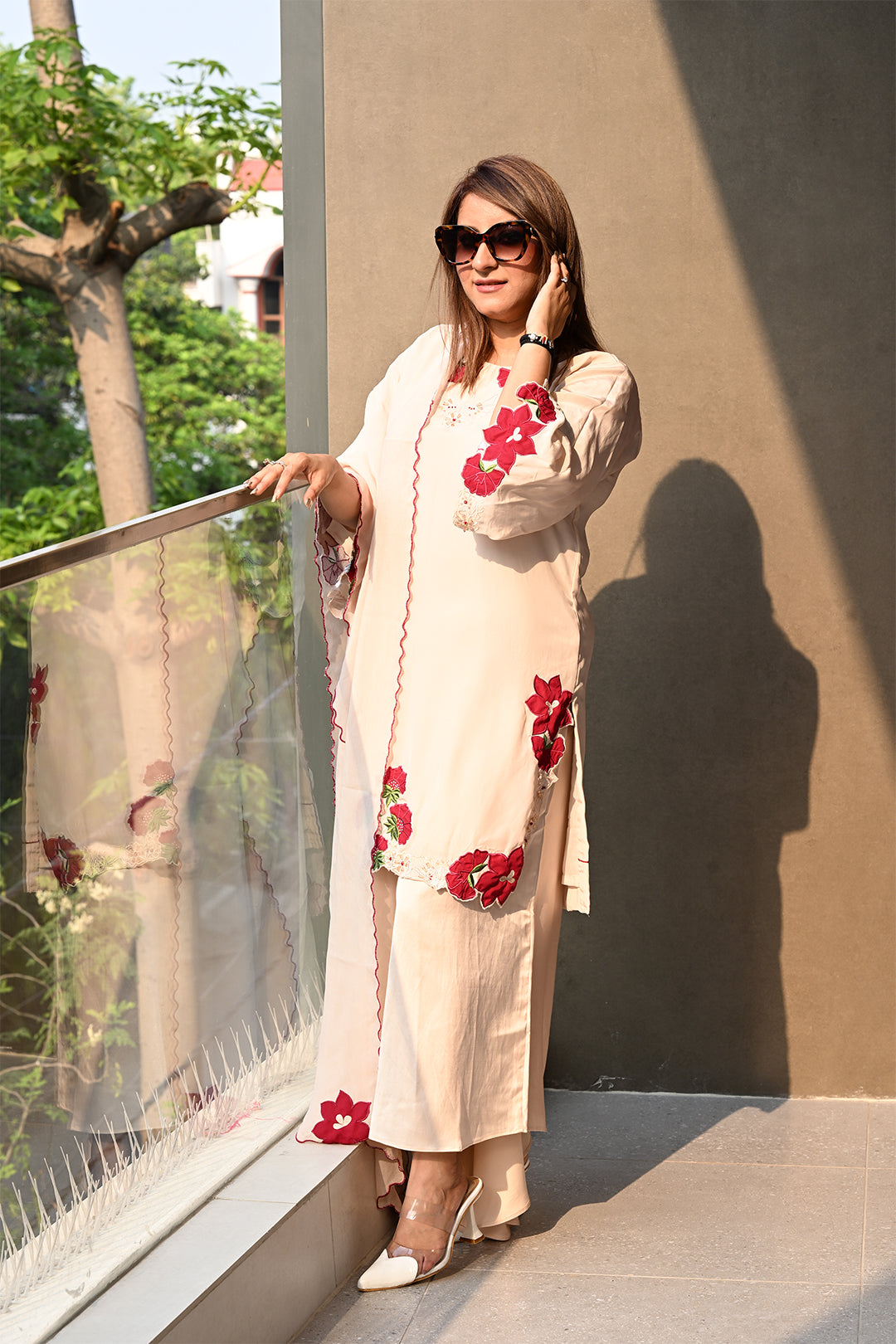 Women’s Floral Applique Work Crepe Festive Suit Set with Scalloped Dupatta & Flared Culottes