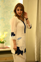 Women’s Floral Motif Crepe Suit Set with Scalloped Dupatta & Flared Culottes